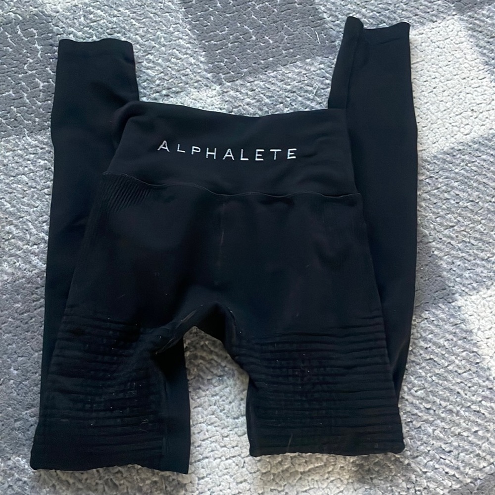 Alphalete leggings